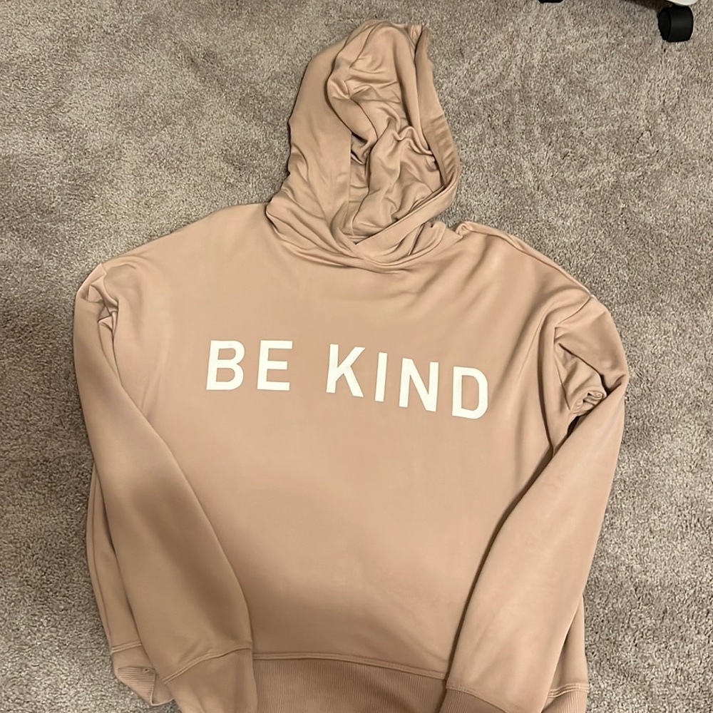 Lightweight pullover womens sweatshirt